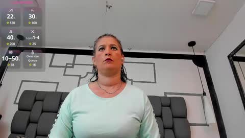 Snapshot of jade_squirt chatting on February 18, 2025, 10:49 am Jade online show from February 18, 2025, 10:49 am