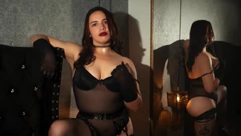 Snapshot of jade_swet chatting on February 13, 2025, 3:24 pm jade swet online show from February 13, 2025, 3:24 pm