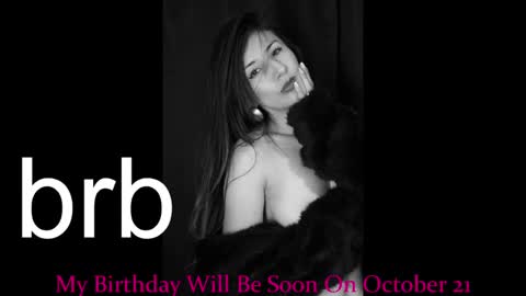 Snapshot of jade_white_ chatting on October 6, 2025, 12:35 pm jade white online show from October 6, 2025, 12:35 pm