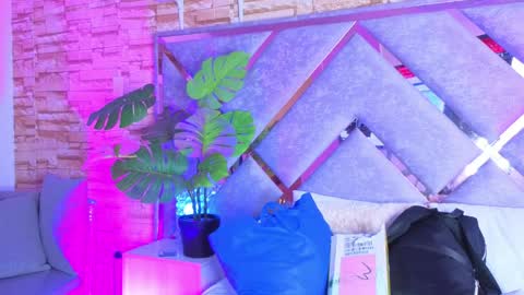 Snapshot of jade_white_ chatting on April 2, 2026, 12:58 pm jade white online show from April 2, 2026, 12:58 pm