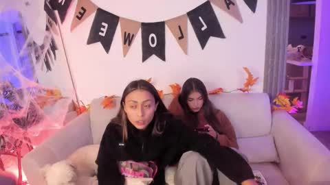 Jade online show from October 11, 2025, 2:44 am