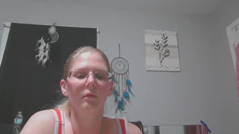 JadeLuv online show from March 6, 2026, 1:02 am