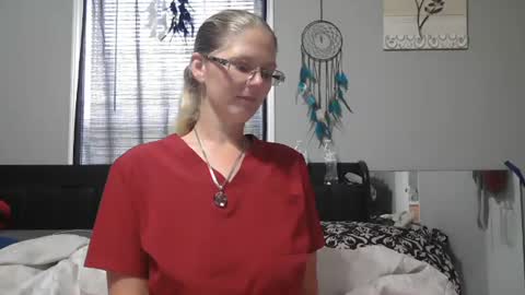 JadeLuv online show from July 18, 2026, 3:05 pm