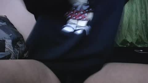 jade online show from October 20, 2025, 3:23 pm