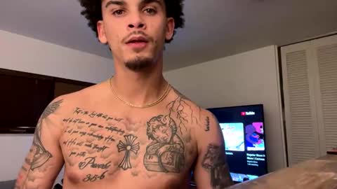 Snapshot of jadend23 chatting on October 14, 2025, 5:52 am jadend23 online show from October 14, 2025, 5:52 am