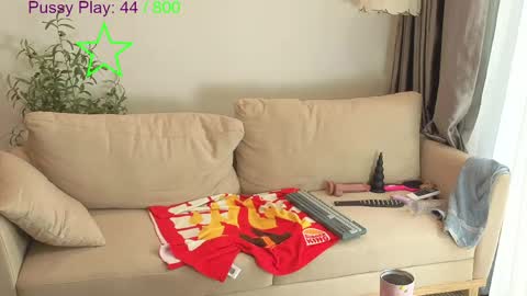 Jade Star online show from May 18, 2026, 4:18 am