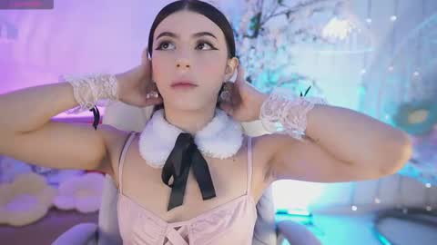 Jade Summer online show from December 16, 2025, 11:37 am