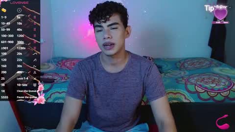 javi15  online show from September 22, 2025, 1:18 am