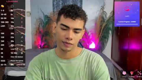 javi15  online show from December 4, 2025, 3:27 am