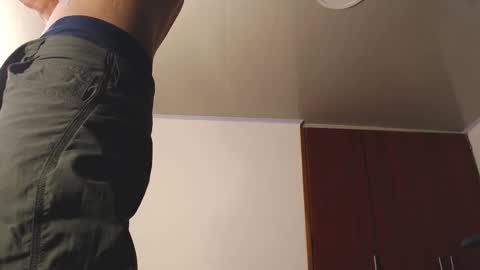 jaico_santos online show from December 16, 2025, 11:21 pm