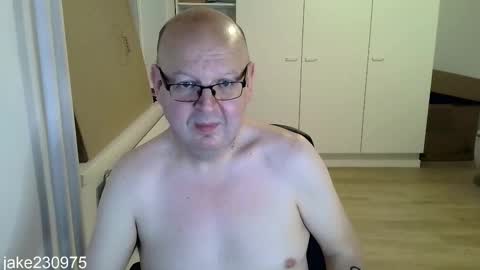 Snapshot of jake230975 chatting on November 12, 2025, 8:30 pm Jake2309 online show from November 12, 2025, 8:30 pm