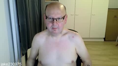 Snapshot of jake230975 chatting on December 4, 2025, 7:33 pm Jake2309 online show from December 4, 2025, 7:33 pm