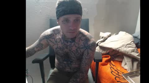 showingitoff online show from October 21, 2025, 3:07 am