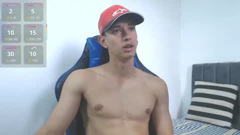 Hi guys im new 3 online show from December 5, 2025, 8:49 pm