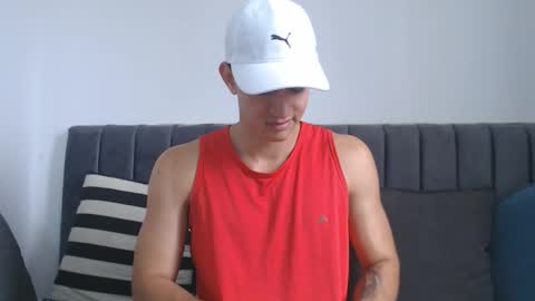 Hi guys im new 3 online show from February 23, 2026, 4:15 pm