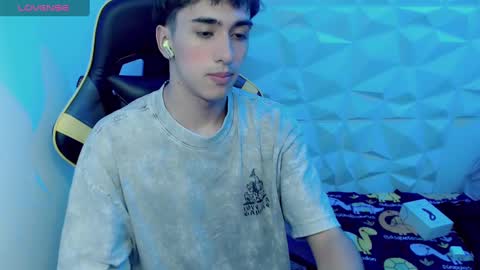 Snapshot of jake_tripp chatting on December 29, 2024, 9:50 am jake_tripp online show from December 29, 2024, 9:50 am