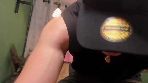 Snapshot of jakee_tyler chatting on January 16, 2026, 12:14 am Jake Tyler online show from January 16, 2026, 12:14 am