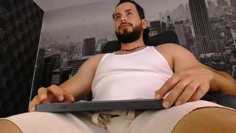 Snapshot of jakeskye chatting on September 19, 2025, 1:29 am JakeSkye online show from September 19, 2025, 1:29 am