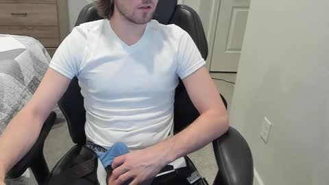 jakesnake442 online show from February 28, 2025, 8:50 pm