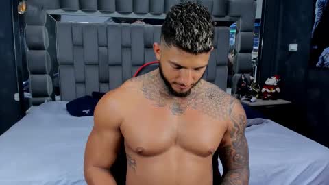 Snapshot of jaketayler10 chatting on February 18, 2026, 2:24 pm my name is sebas If you come here dont hesitate to say hello Im a guy who really likes having conversations and having hot online show from February 18, 2026, 2:24 pm