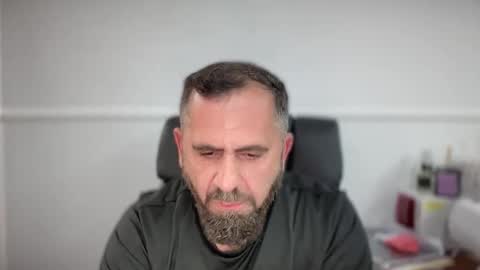 jam0786 online show from January 14, 2026, 2:39 am