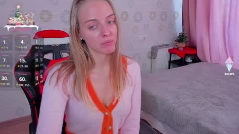 Snapshot of jam_cream chatting on January 1, 2025, 12:33 pm Sofia online show from January 1, 2025, 12:33 pm