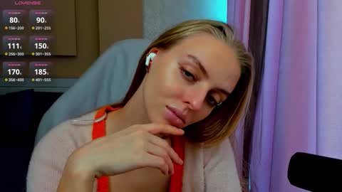 Snapshot of jam_cream chatting on November 19, 2025, 8:36 am Sofia online show from November 19, 2025, 8:36 am