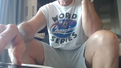 Snapshot of jam_on_it chatting on December 28, 2024, 8:16 am JAM online show from December 28, 2024, 8:16 am