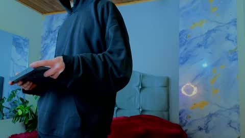 james_adamss_ online show from April 11, 2026, 12:09 pm