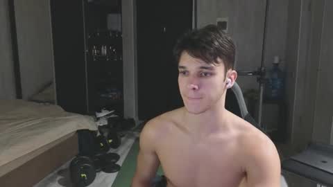 Snapshot of james_friends chatting on February 24, 2026, 10:52 pm James online show from February 24, 2026, 10:52 pm