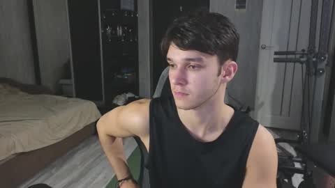 Snapshot of james_friends chatting on March 6, 2026, 9:11 pm James online show from March 6, 2026, 9:11 pm