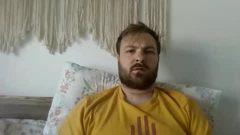 Snapshot of james_heron chatting on June 6, 2026, 9:36 am James Heron online show from June 6, 2026, 9:36 am