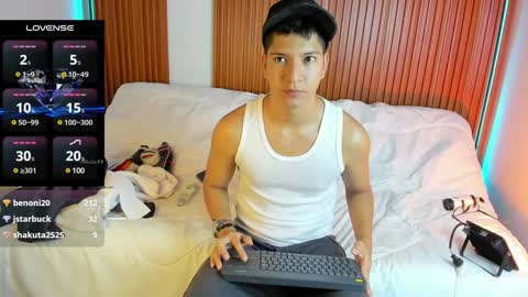 Snapshot of james_lincoln chatting on January 30, 2025, 6:43 pm james_lincoln online show from January 30, 2025, 6:43 pm