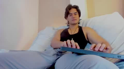 Snapshot of james_morrisonm chatting on June 3, 2026, 1:57 pm james_morrisonm online show from June 3, 2026, 1:57 pm
