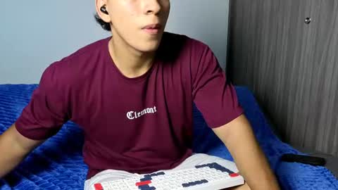 james_silva1 online show from July 5, 2026, 8:16 pm