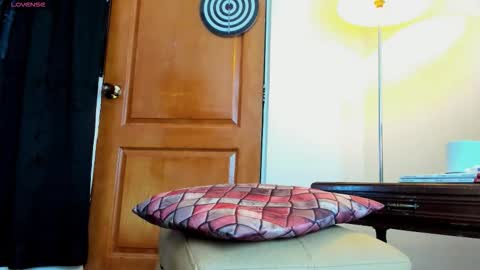 Snapshot of james_thick1 chatting on February 24, 2026, 4:05 pm James online show from February 24, 2026, 4:05 pm