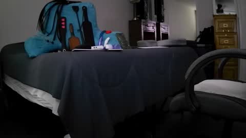 Snapshot of jamesbondage_0069 chatting on January 26, 2025, 10:13 pm James Bondage online show from January 26, 2025, 10:13 pm