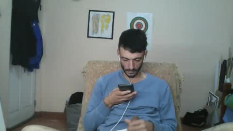 Snapshot of jamesfromworld chatting on May 20, 2026, 6:14 pm jamesfromworld online show from May 20, 2026, 6:14 pm