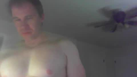 Snapshot of jamesjewels chatting on December 21, 2025, 2:41 am jamesjewels online show from December 21, 2025, 2:41 am