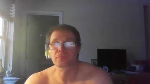 Snapshot of jamesjewels chatting on February 7, 2026, 10:13 pm jamesjewels online show from February 7, 2026, 10:13 pm