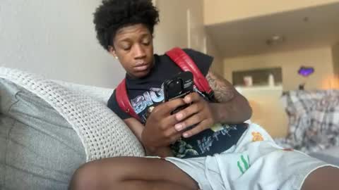 jameskash03 online show from July 5, 2026, 11:01 pm