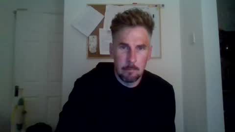 Snapshot of jamesmassion chatting on June 29, 2026, 11:38 pm jamesmassion online show from June 29, 2026, 11:38 pm