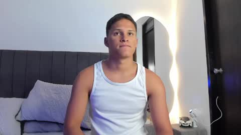 James Owenn online show from May 21, 2026, 4:52 am