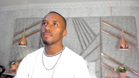 Snapshot of jamesparck chatting on January 16, 2025, 3:24 pm James online show from January 16, 2025, 3:24 pm