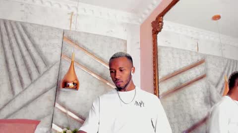 Snapshot of jamesparck chatting on March 1, 2025, 12:01 pm James online show from March 1, 2025, 12:01 pm