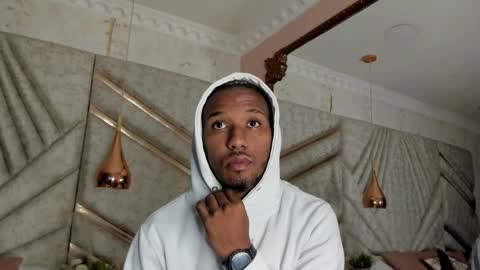 Snapshot of jamesparck chatting on March 6, 2025, 1:03 pm James online show from March 6, 2025, 1:03 pm