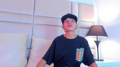 Snapshot of jamess_ford chatting on January 13, 2025, 6:59 pm jamess_ford online show from January 13, 2025, 6:59 pm