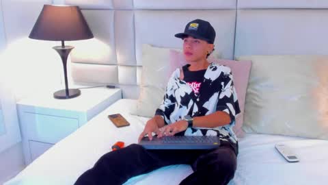 Snapshot of jamess_ford chatting on January 25, 2025, 5:51 pm jamess_ford online show from January 25, 2025, 5:51 pm