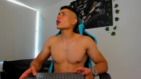 Jamess hott online show from January 30, 2025, 3:08 pm