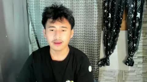 jamesthebigcockxxx online show from May 28, 2026, 8:44 am